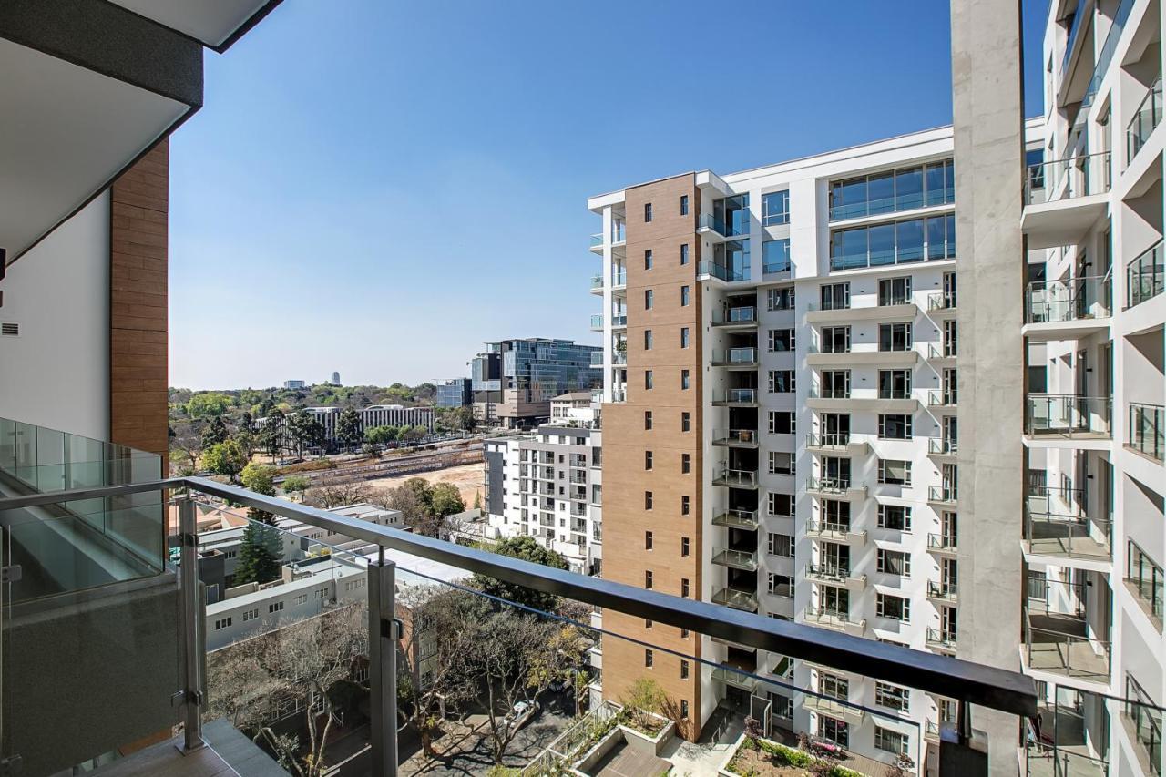 The Serviced Apartment Collection At The Tyrwhitt Rosebank Johannesburg Exterior photo
